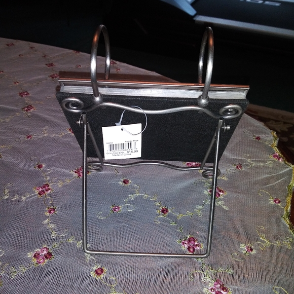 Photo Holder Frame - Picture 4 of 5